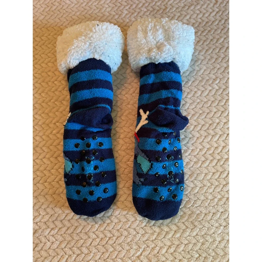 Disney Stitch Kids Reindeer Holiday Slipper Socks Blue Striped Sherpa Lining‎
